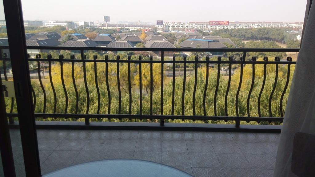 Yitel Hotel Шанхай Екстериор снимка